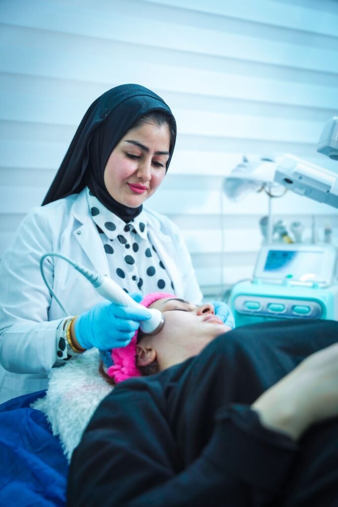 Skin treatment in a dermatology clinic